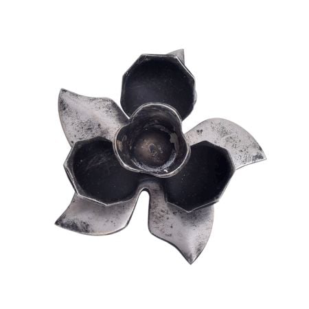 Silver Iron Blooming Lotus T-lite Holder